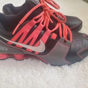Size 8 Nike Shox Black and Pink Athletic Shoes